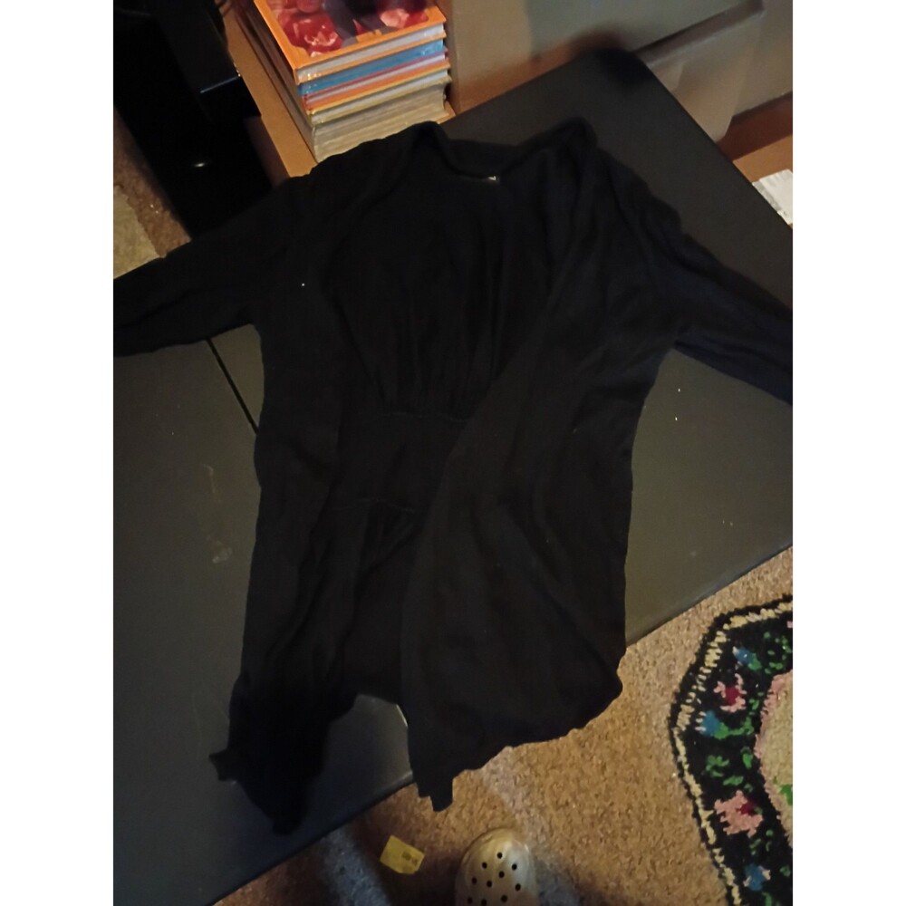 Women's size medium ana black cardigan-x300